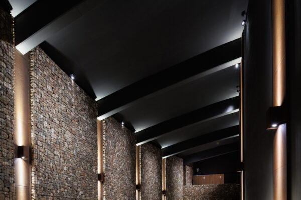 Reportaje fotográfico Bodega sala barricas