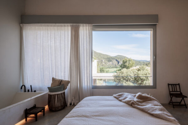 Fotografías Casa de piedra y barro, habitación