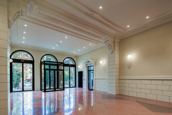 Hall Principal. Instituto Sagasta