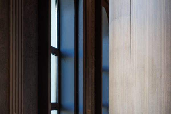 Fotografía de arquitectura en madera. Detalles constructivos Auditorio. Instituto Sagasta