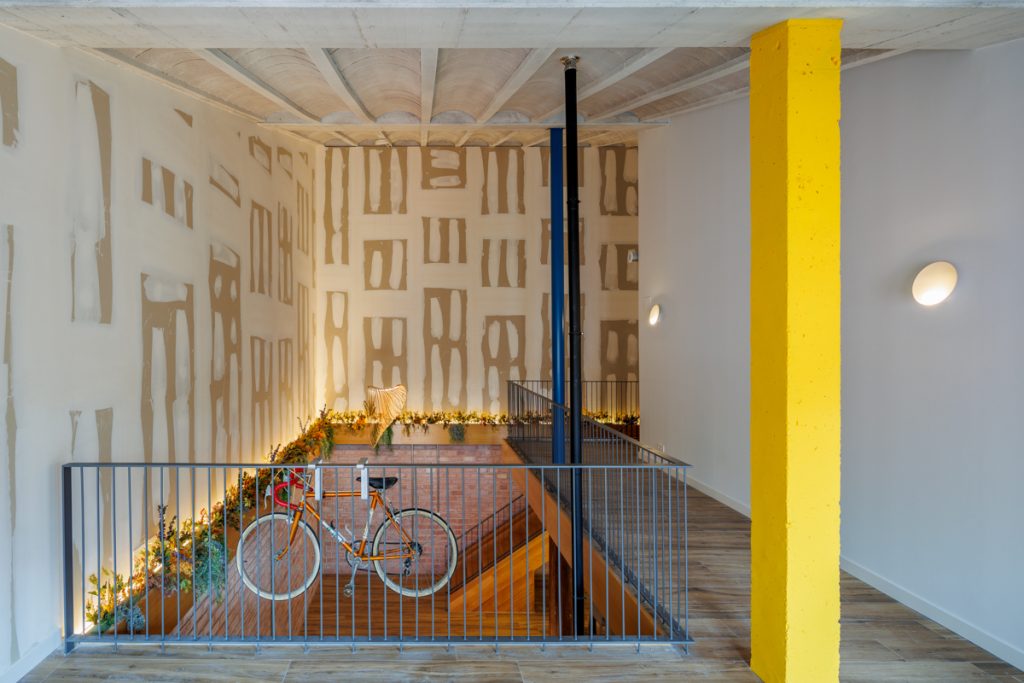 Fotografías de una casa al revés