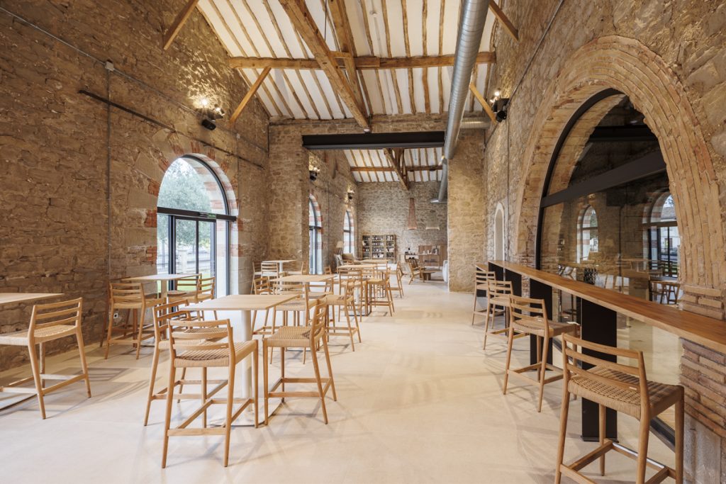 Fotografía de arquitectura e interiorismo en Bodegas Franco-Españolas